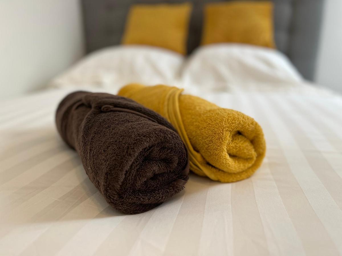 Apartament Le Voltaire Melun Zewnętrze zdjęcie