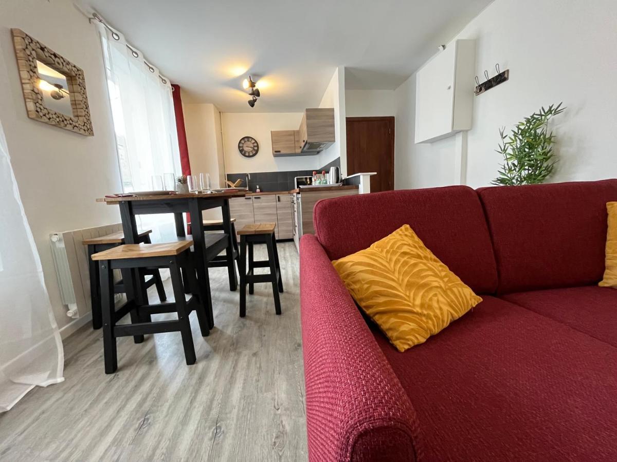 Apartament Le Voltaire Melun Zewnętrze zdjęcie