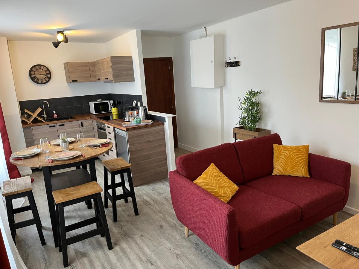 Apartament Le Voltaire Melun Zewnętrze zdjęcie