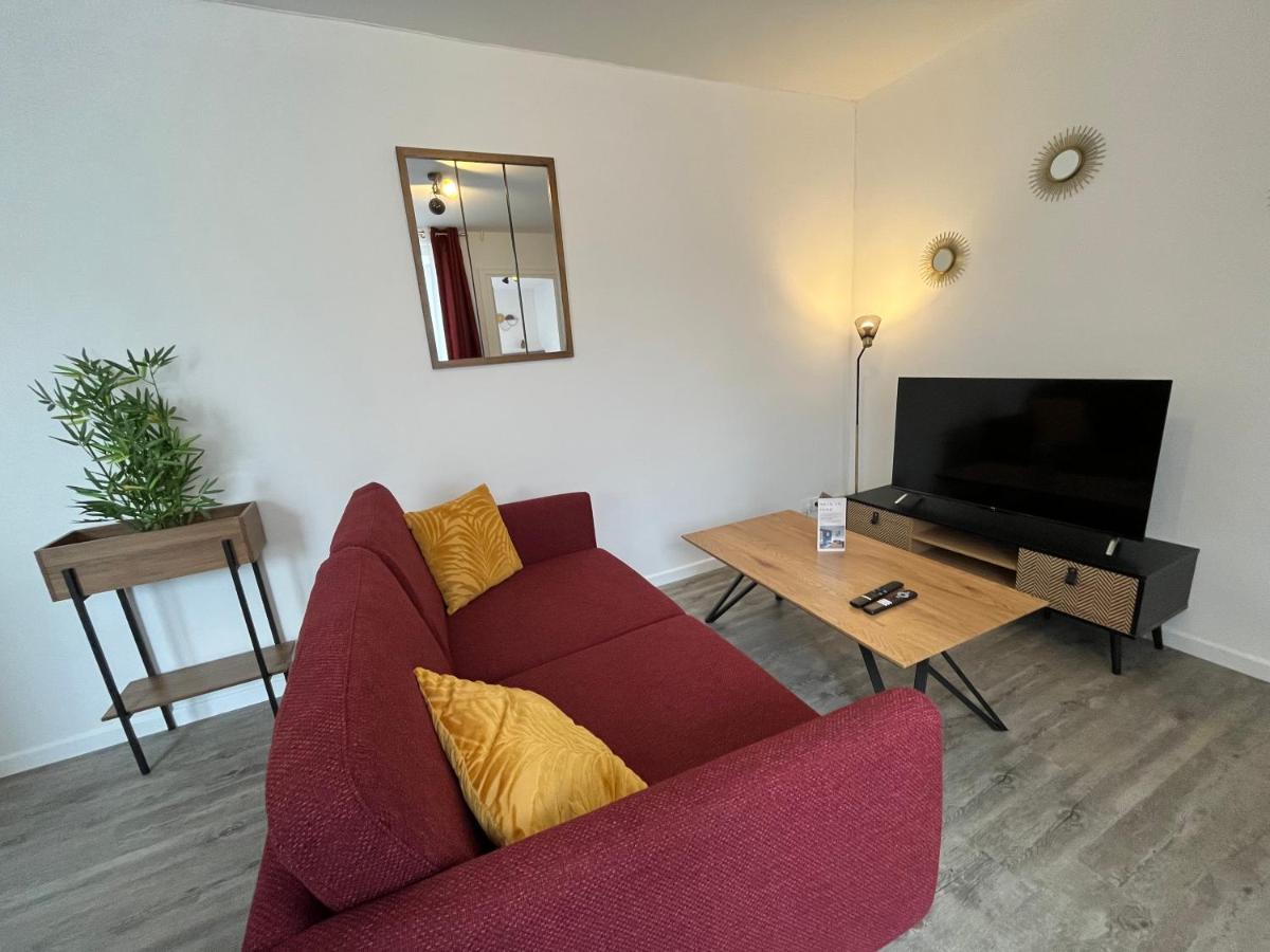 Apartament Le Voltaire Melun Zewnętrze zdjęcie