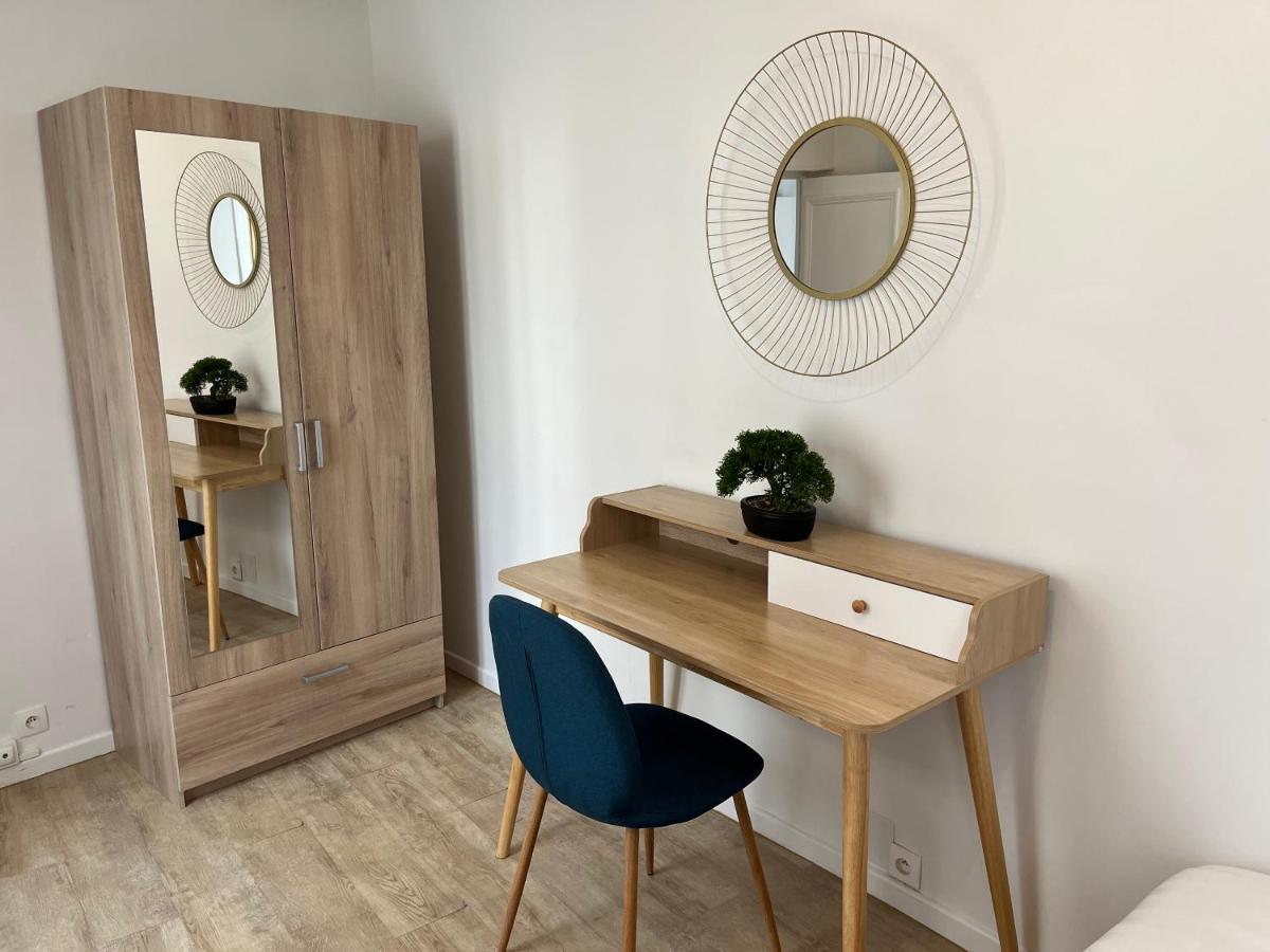 Apartament Le Voltaire Melun Zewnętrze zdjęcie